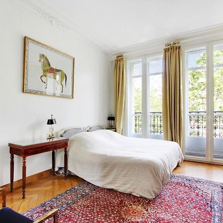 Suite Junior Avec Balcon Et Vue Sur Arc De Triomphe París Exterior foto