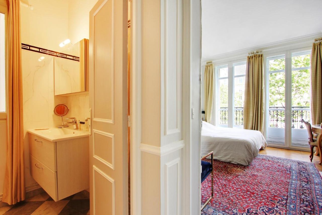 Suite Junior Avec Balcon Et Vue Sur Arc De Triomphe París Exterior foto