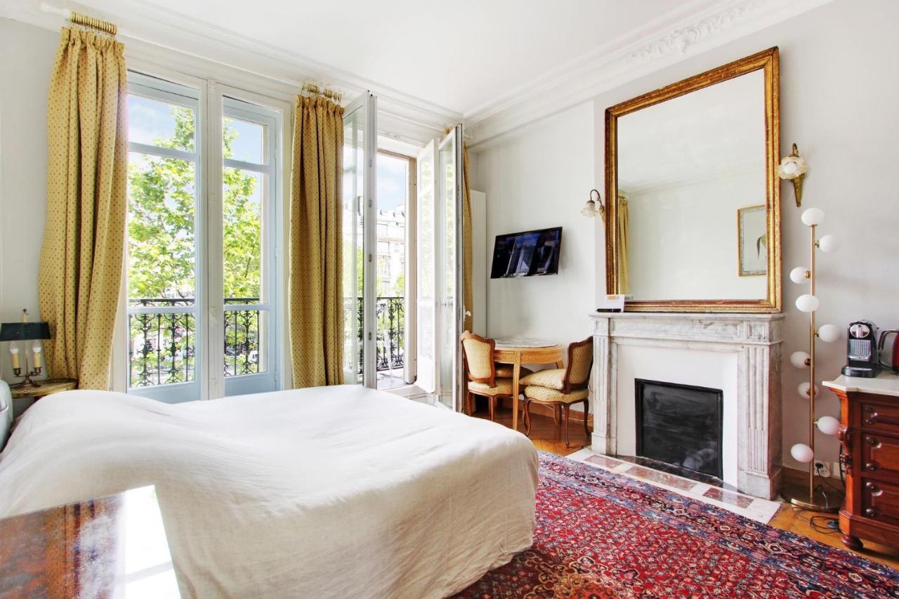 Suite Junior Avec Balcon Et Vue Sur Arc De Triomphe París Exterior foto