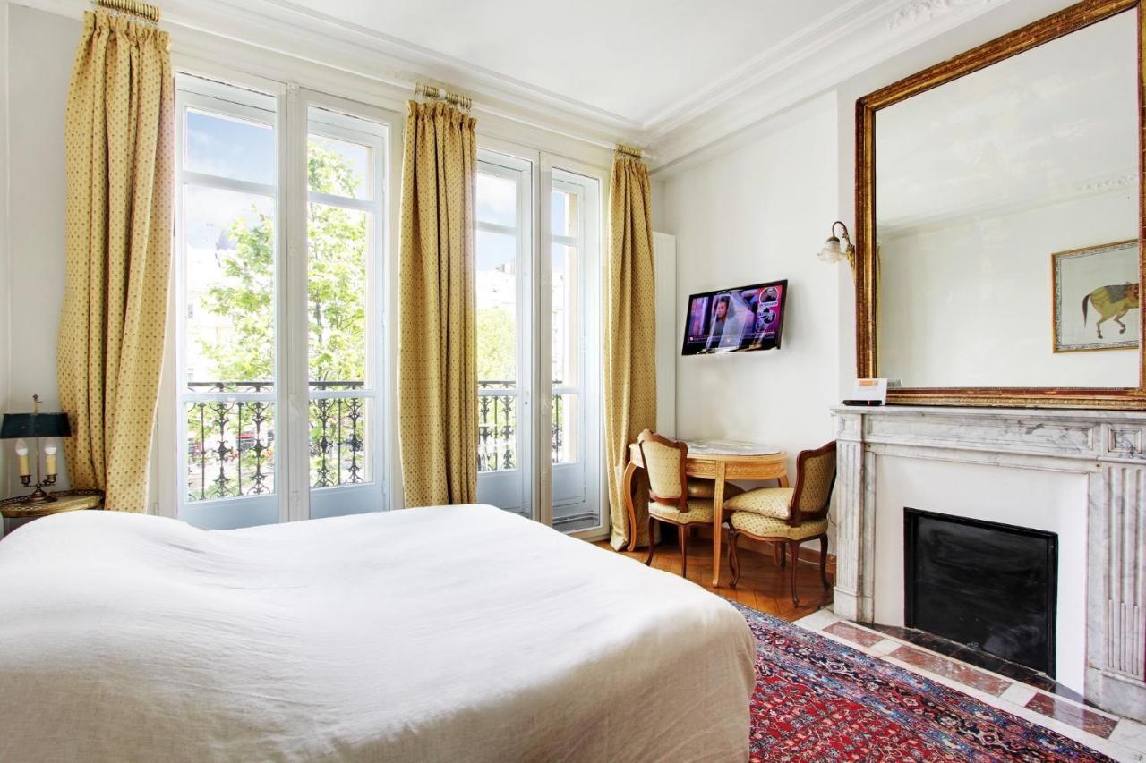 Suite Junior Avec Balcon Et Vue Sur Arc De Triomphe París Exterior foto